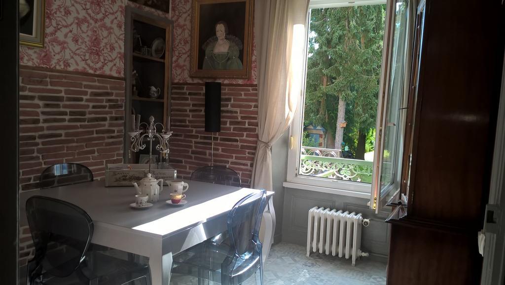 Le Clos Manceau Bed and Breakfast Le Mans Zewnętrze zdjęcie