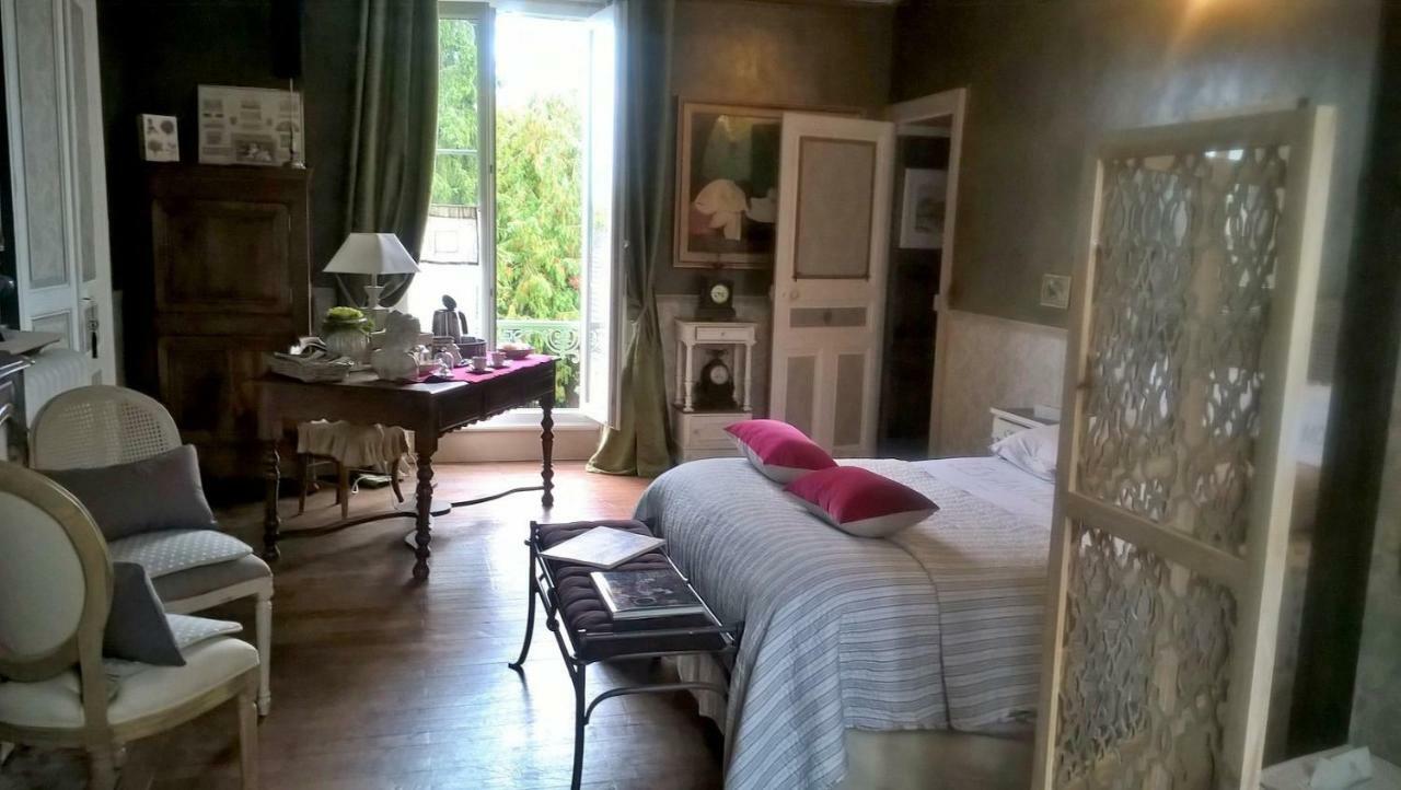 Le Clos Manceau Bed and Breakfast Le Mans Zewnętrze zdjęcie