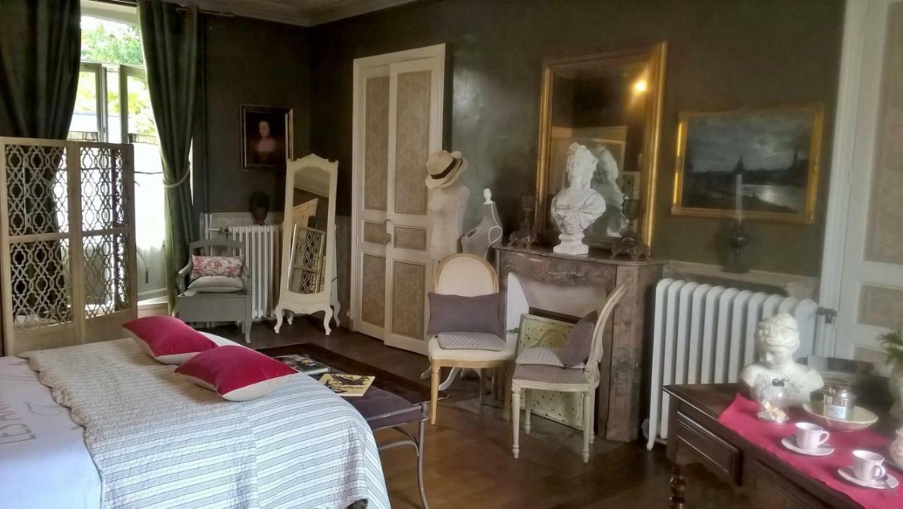 Le Clos Manceau Bed and Breakfast Le Mans Zewnętrze zdjęcie