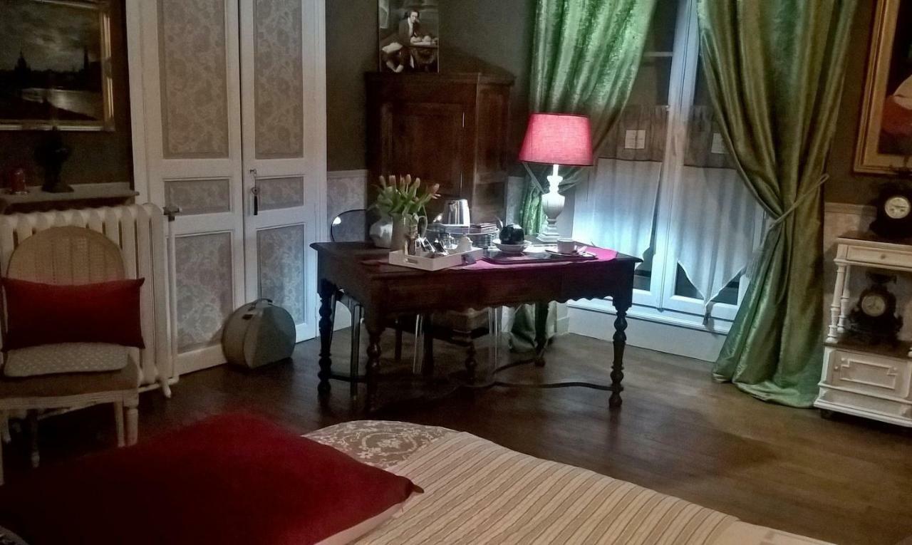 Le Clos Manceau Bed and Breakfast Le Mans Zewnętrze zdjęcie