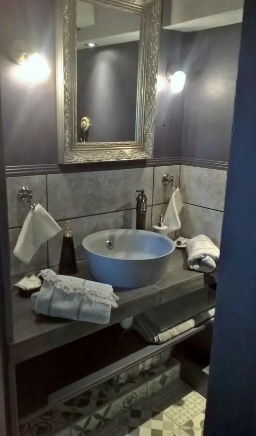 Le Clos Manceau Bed and Breakfast Le Mans Zewnętrze zdjęcie